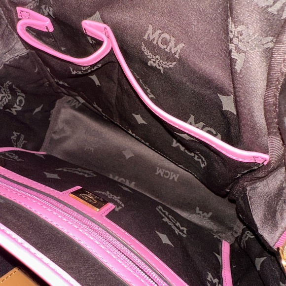 MCM PINK BACKPACK GIVEAWAY SALE - Picture 14 of 15